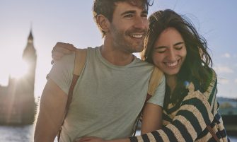 6 reasons Tinder is awesome for travellers (aside from the obvious)